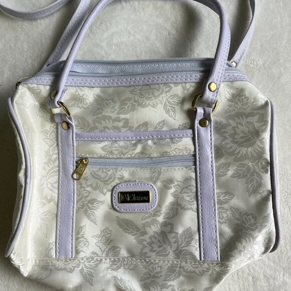 3/$30 💖 VTG Ivory Floral Satin Purse with Lilac Trim - Picture 2 of 7
